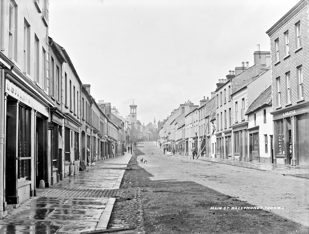 Baile Monaidh · Ballymoney