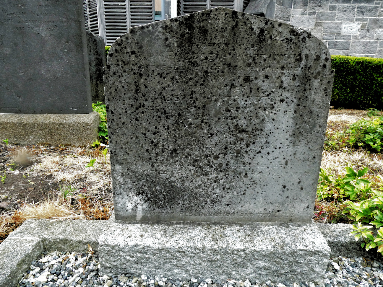 Worthington Memorial · Memorial Stone