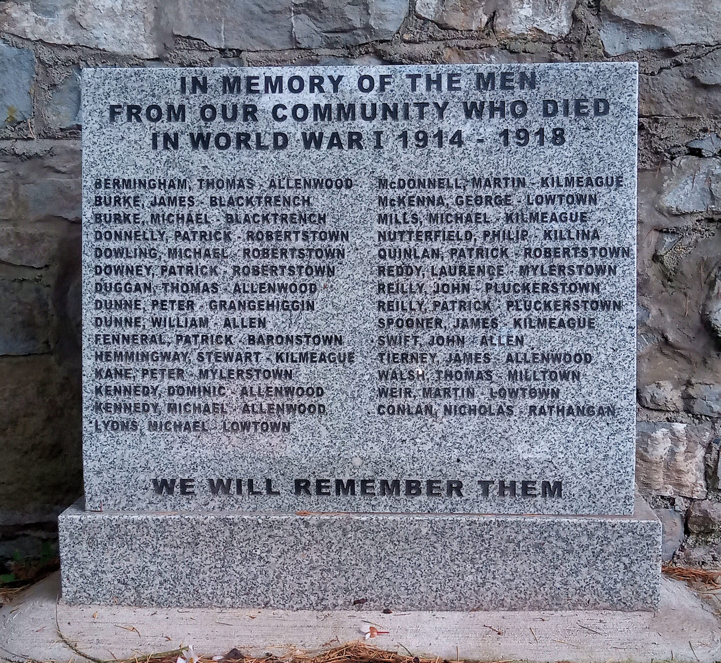 Allen Great War Memorial · Memorial Stone