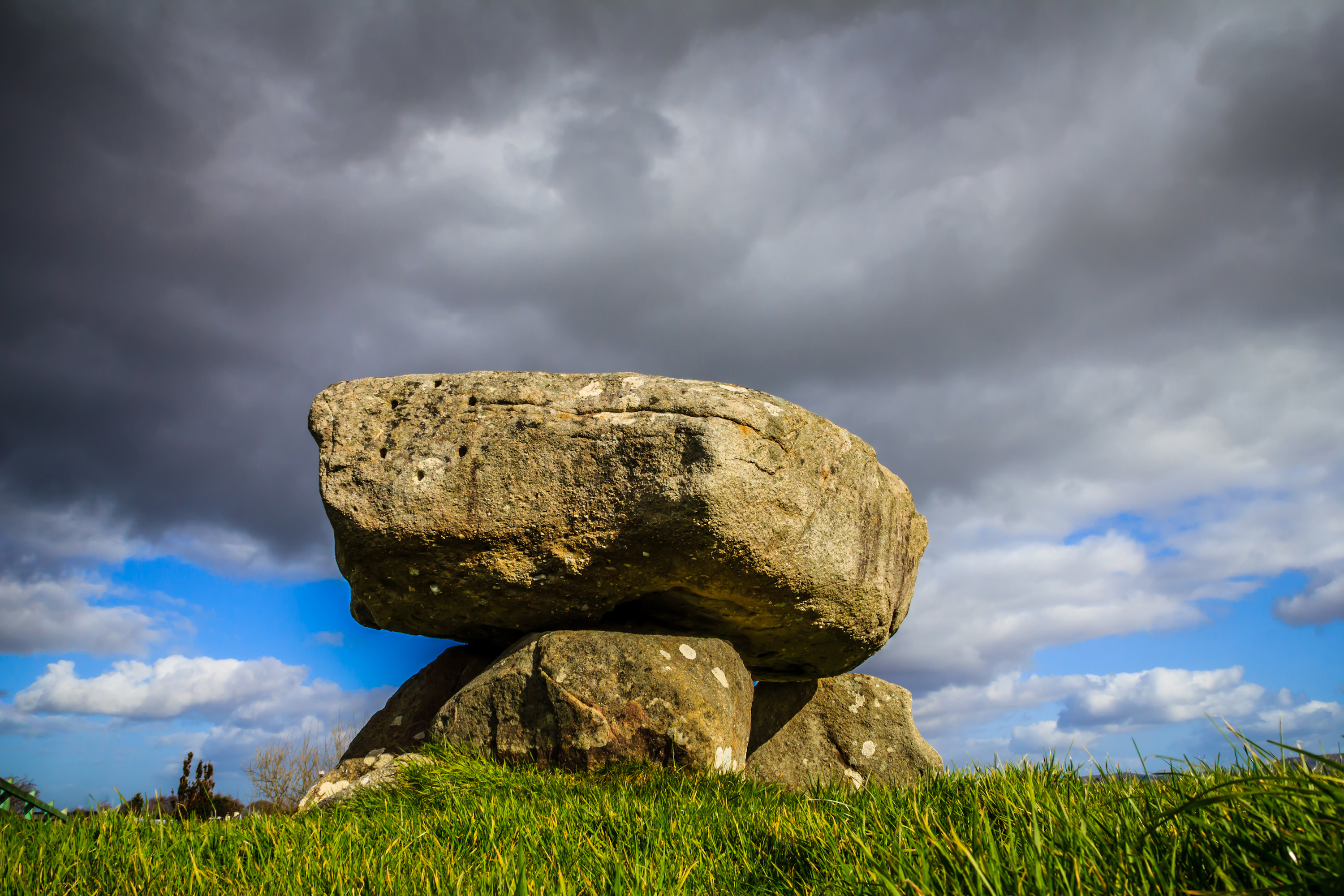 Dolmen of the Four Maols · Megalithic Tomb   Unclassified
