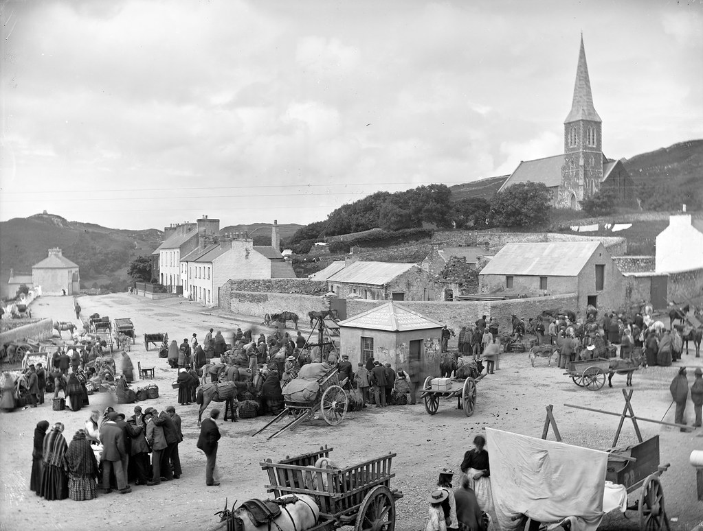 An Clochán · Clifden