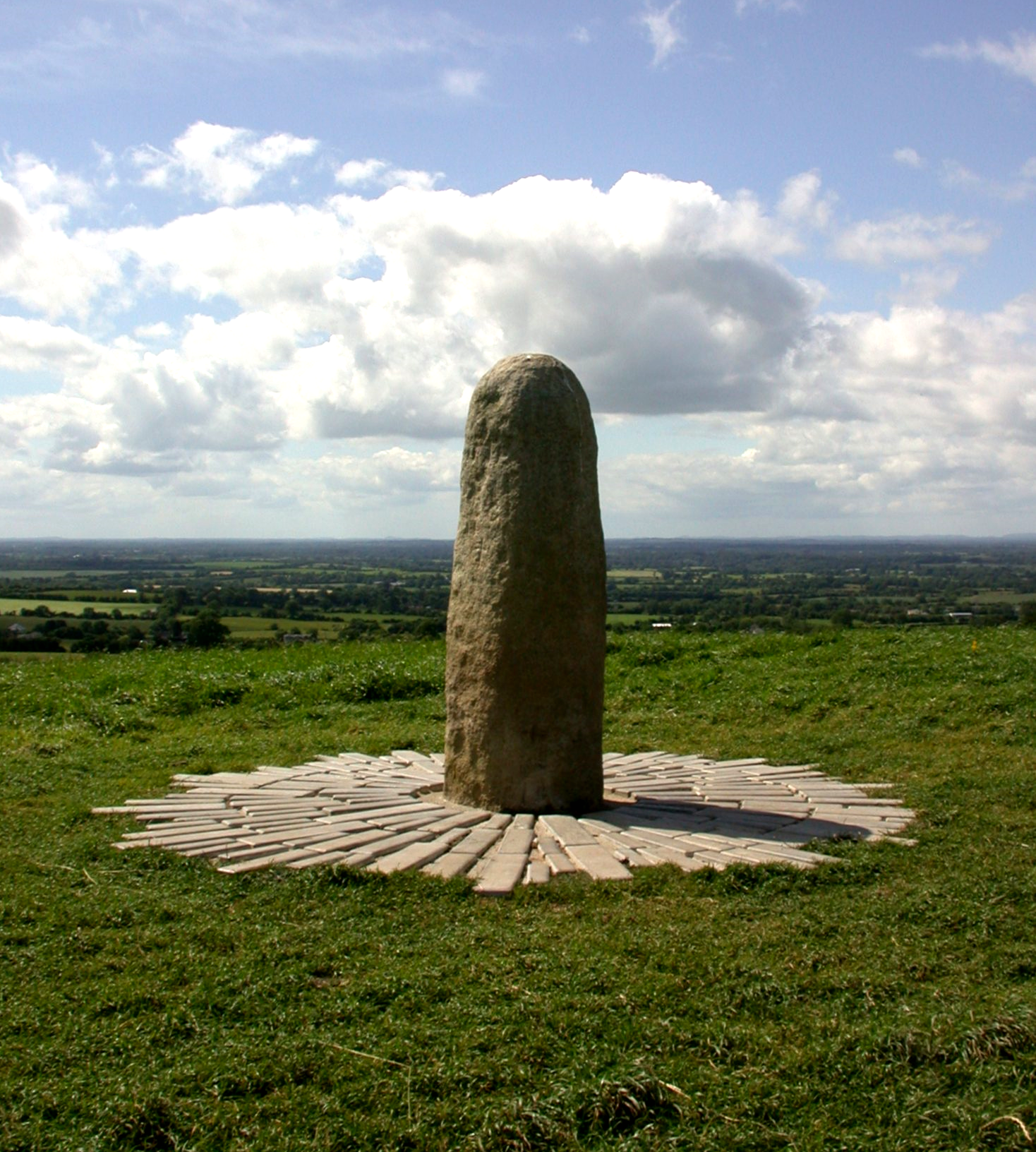 The Stone of Destiny · Structure