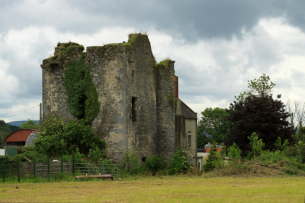 Killusty Castle · Castle