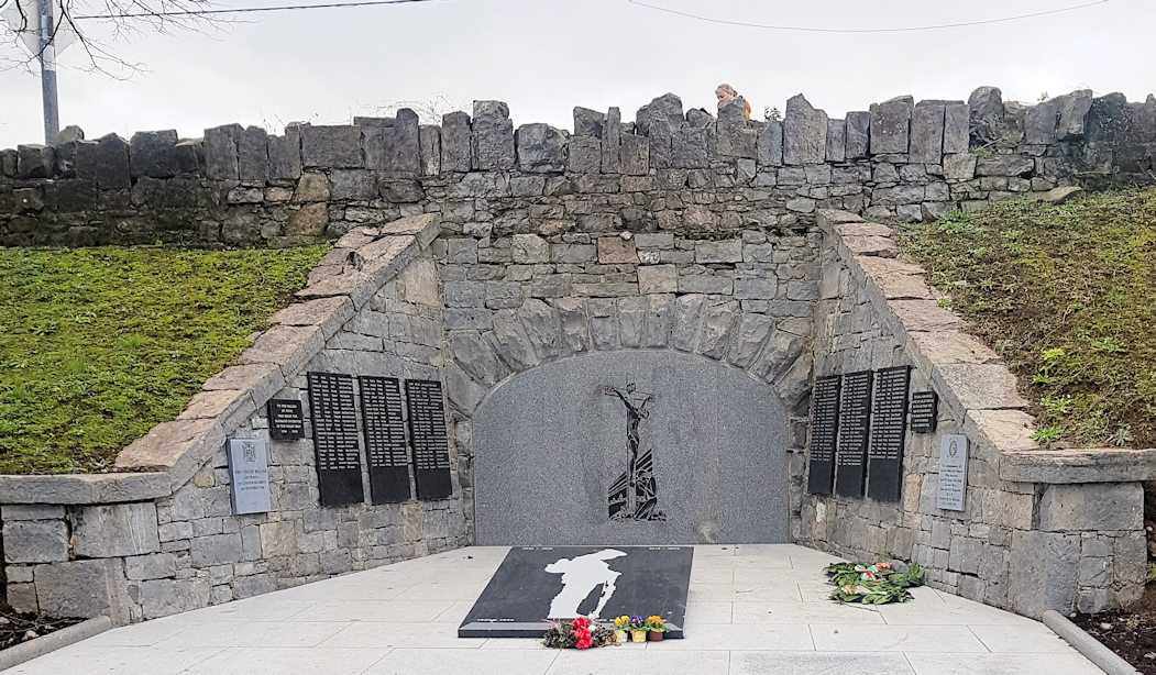 Athy War Memorial · Memorial Stone