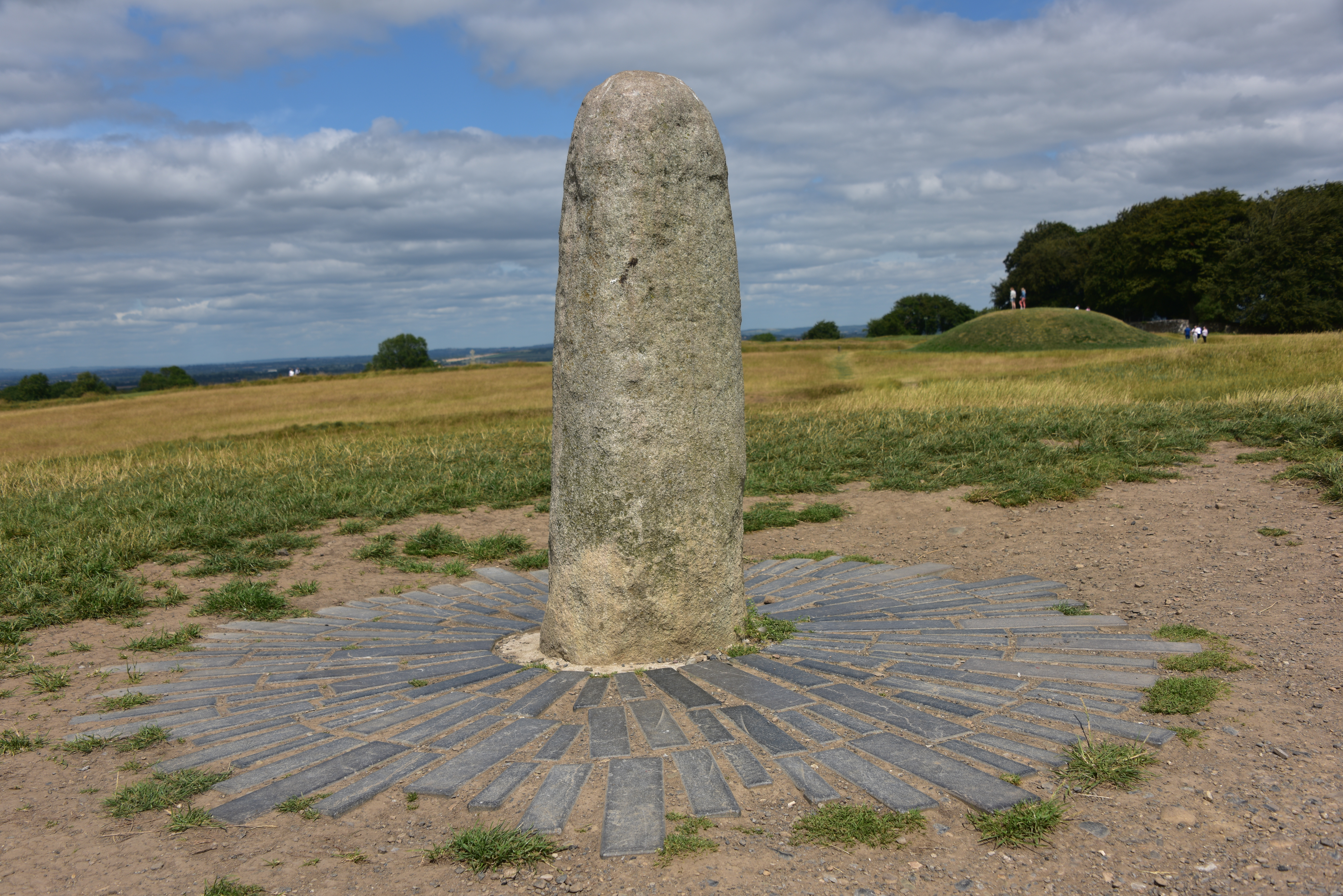 Lia Fáil (Stone of Destiny) · Inauguration Stone