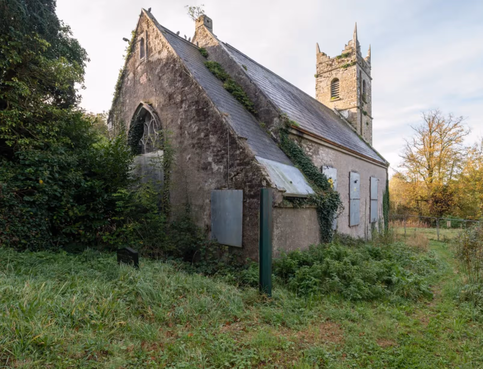 Athnowen Church · Church