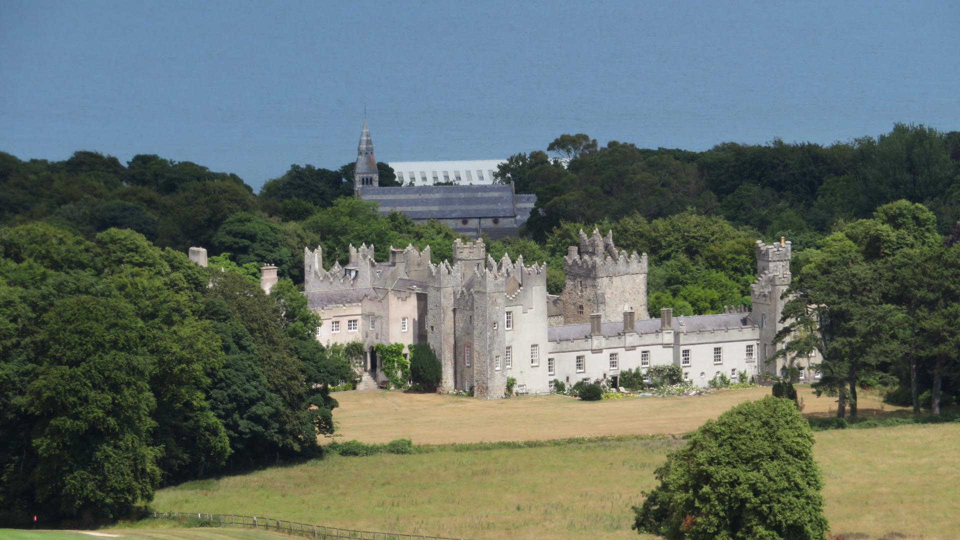 Howth Castle · Castle