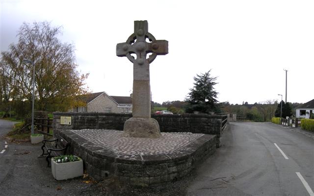 Tynan High Cross · Cross