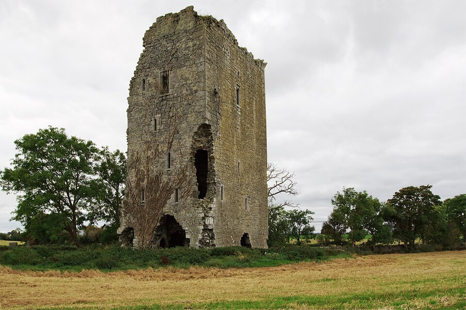 Tumbricane Castle · Castle