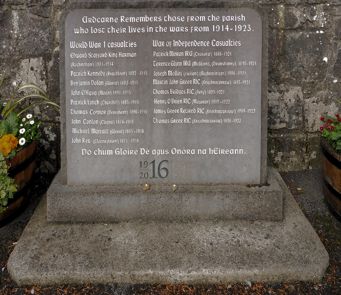 Ardcarne War Memorial · Memorial Stone