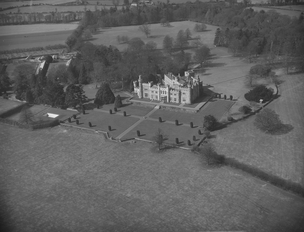 Luttrellstown Castle · Castle