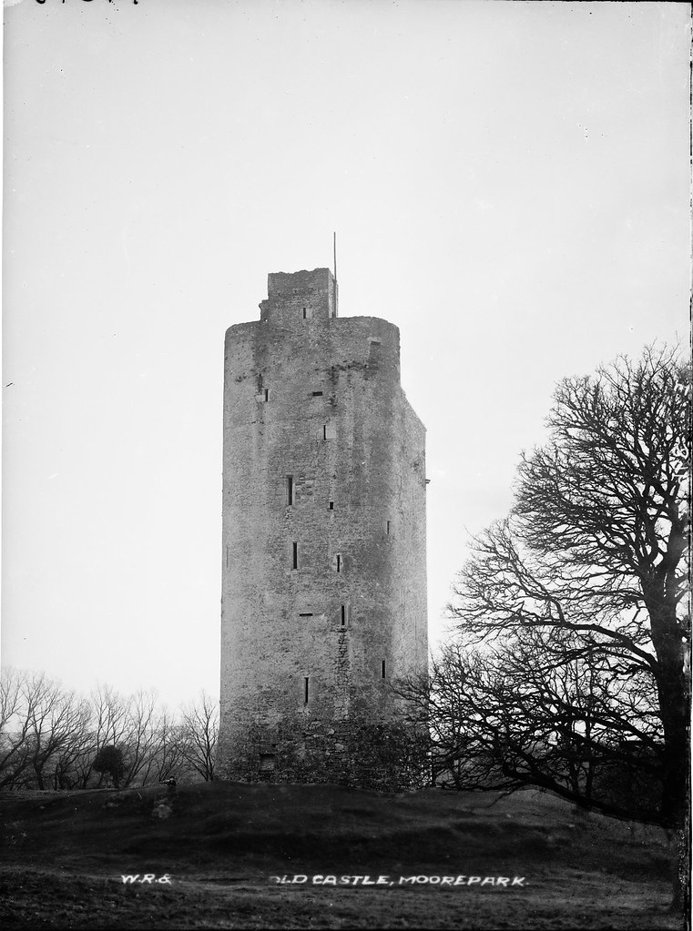 Cloghleagh Castle · Castle