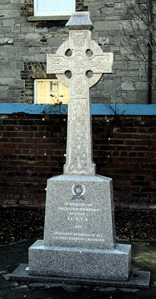 I.U.N.V.A. Memorial · Memorial Stone