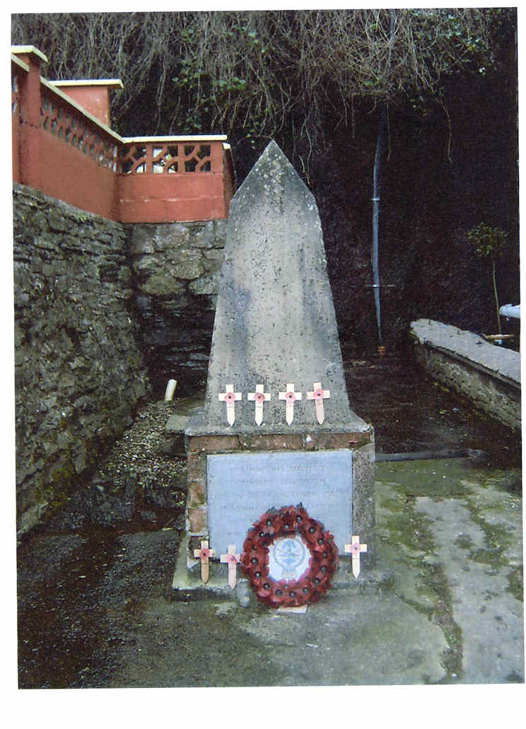 Great War Pump Memorial, Kinsale, World’s End · Memorial Stone