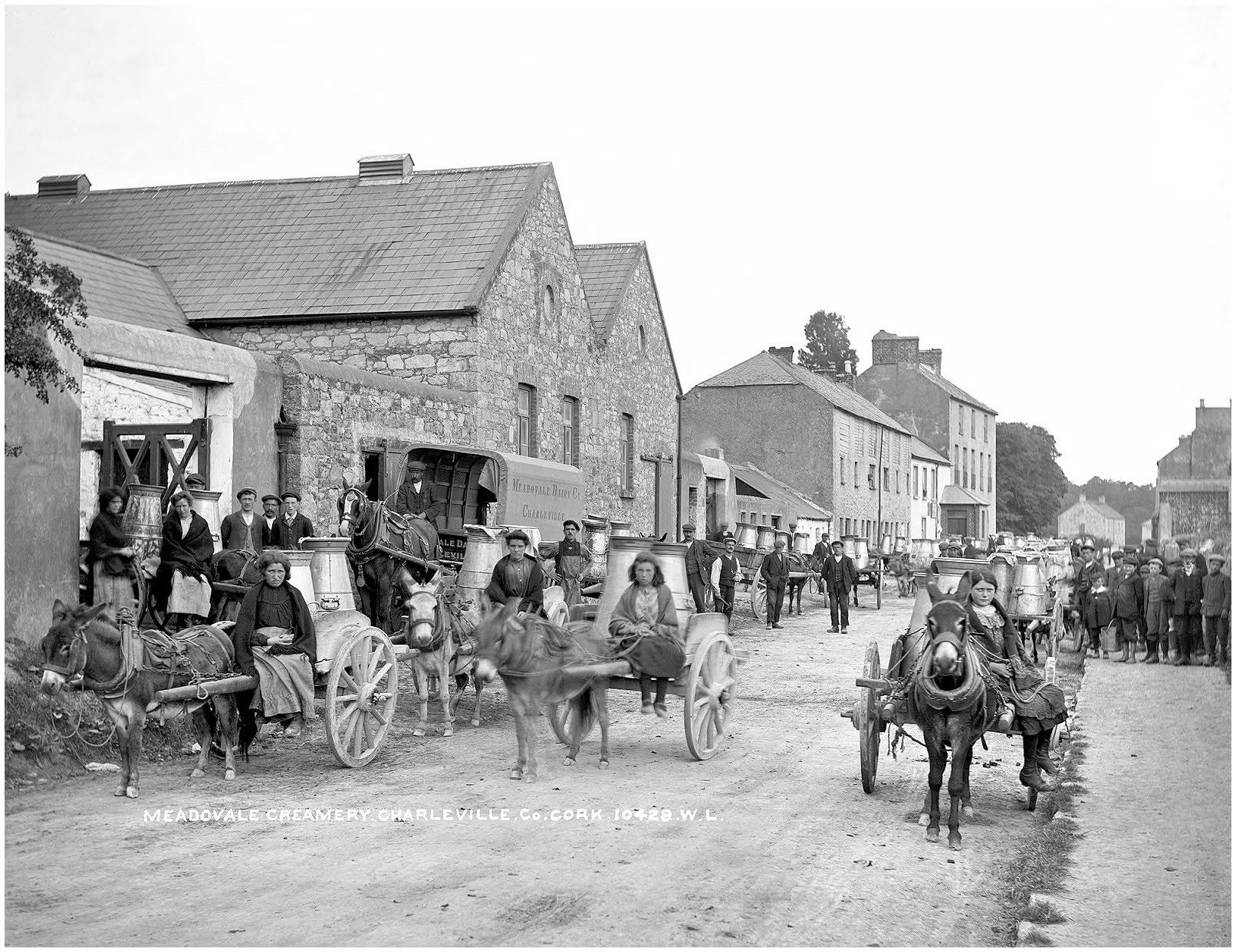 An Ráth · Charleville