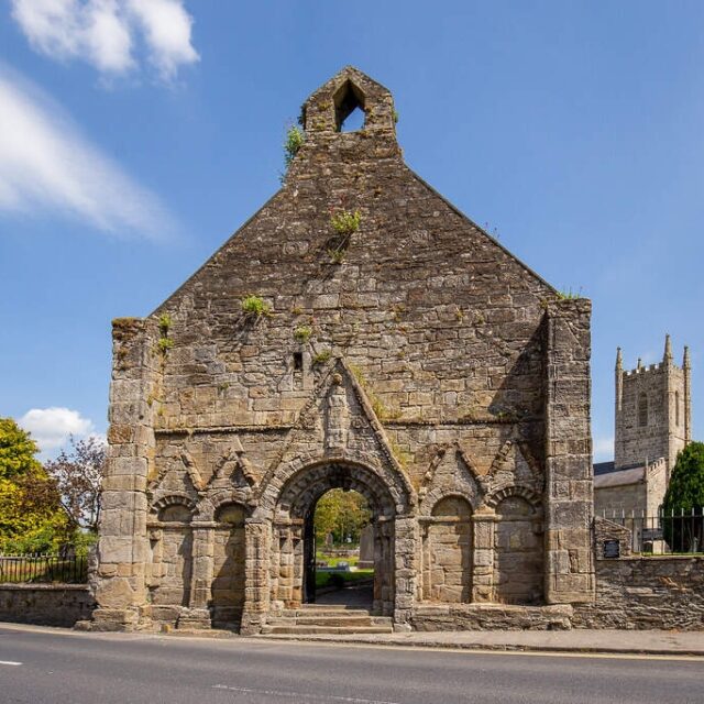 St Crónan’s Romanesque Church · Church