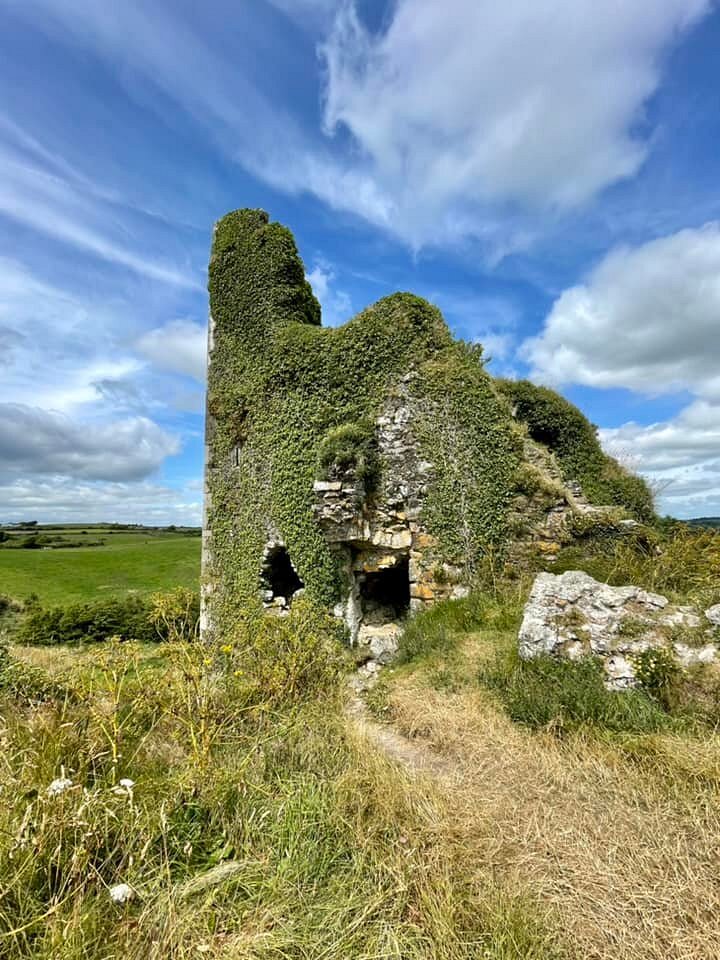 Dunhill Castle · Castle