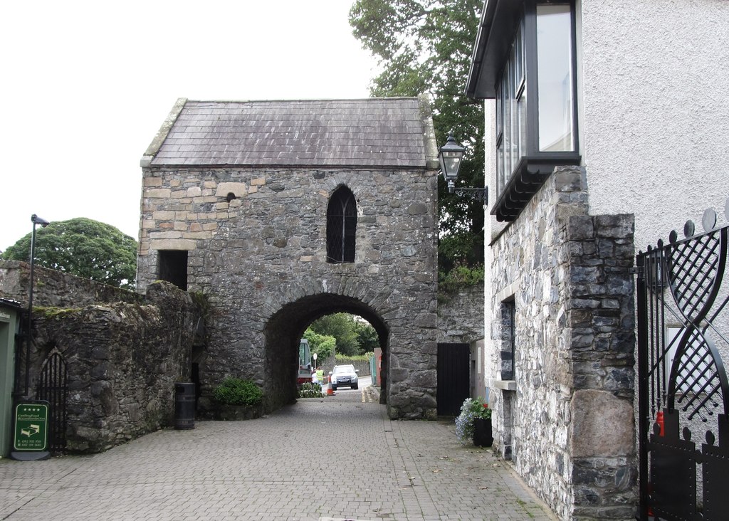 Tholsel · Town