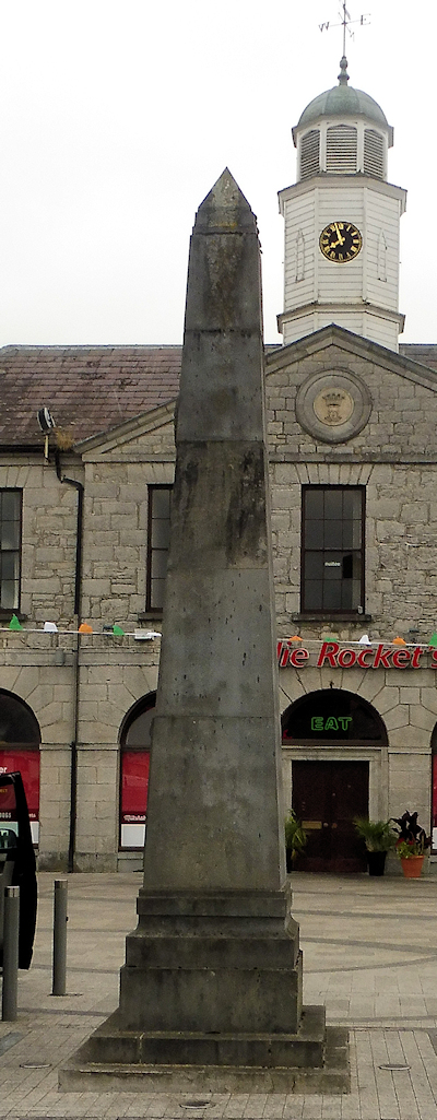 Tullamore War Memorial · Memorial Stone