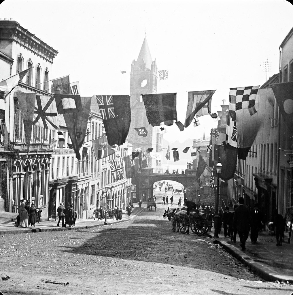 Doire Calgaich/Doire Cholm Cille · Derry