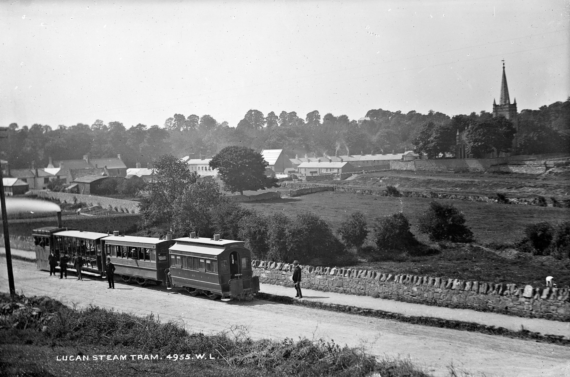 Leamhcán · Lucan