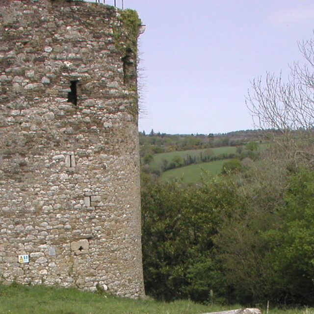 Coolhill Castle · Castle