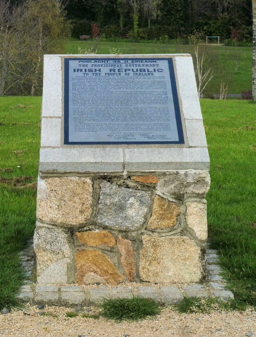 1916 Memorial Garden · Memorial Stone